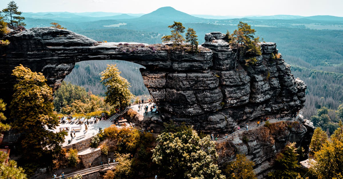 Creating a Cozy Atmosphere with a Custom Fire Pit Design