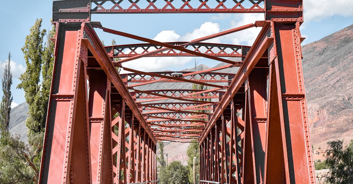 Incorporating Seating and Storage in Deck Design